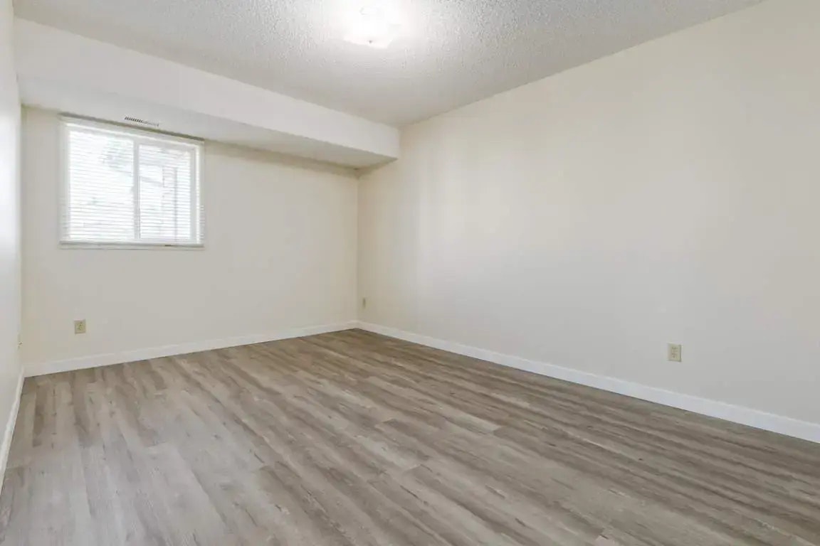 313-391 Huntington Hill NW, Edmonton, AB, T6H 5G1 - 10