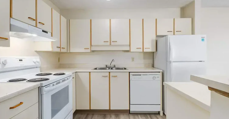313-391 Huntington Hill NW, Edmonton, AB, T6H 5G1 - 5