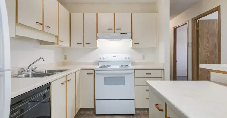 313-391 Huntington Hill NW, Edmonton, AB, T6H 5G1 - 6