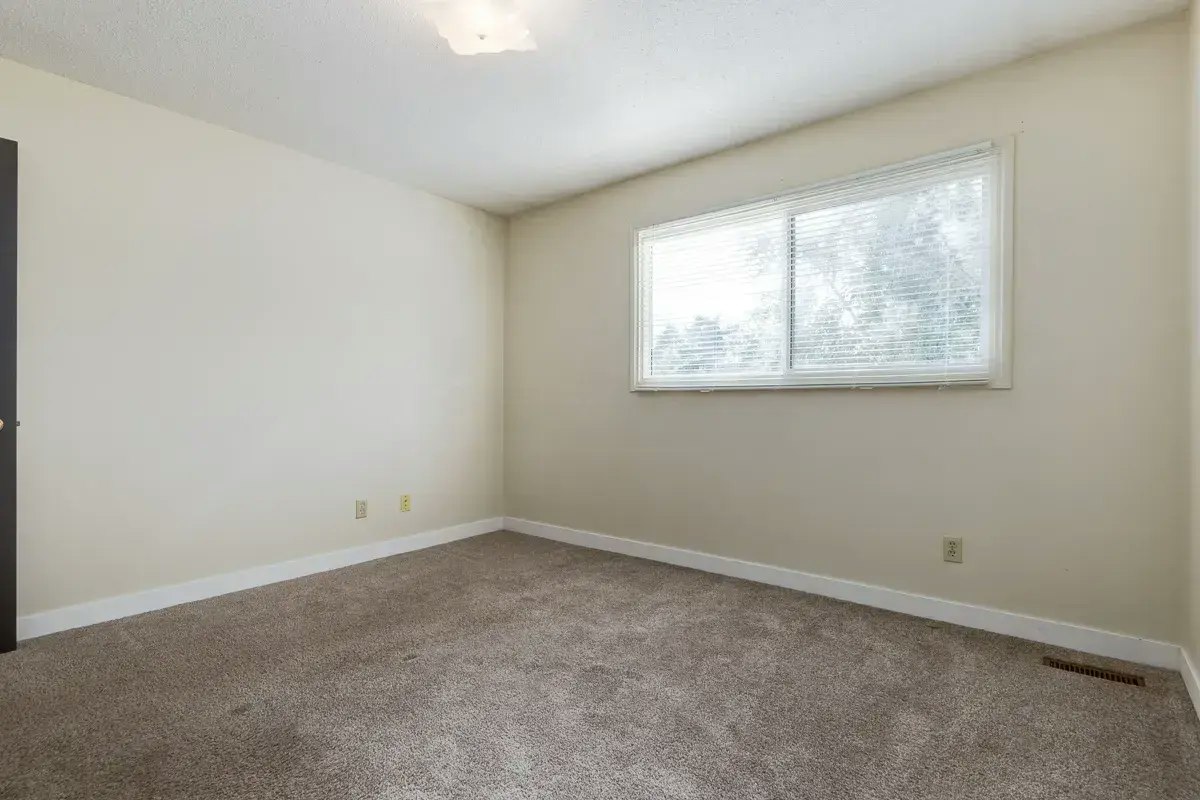 53-89 Huntington Hill NW, Edmonton, AB, T6H 5S6 - 55