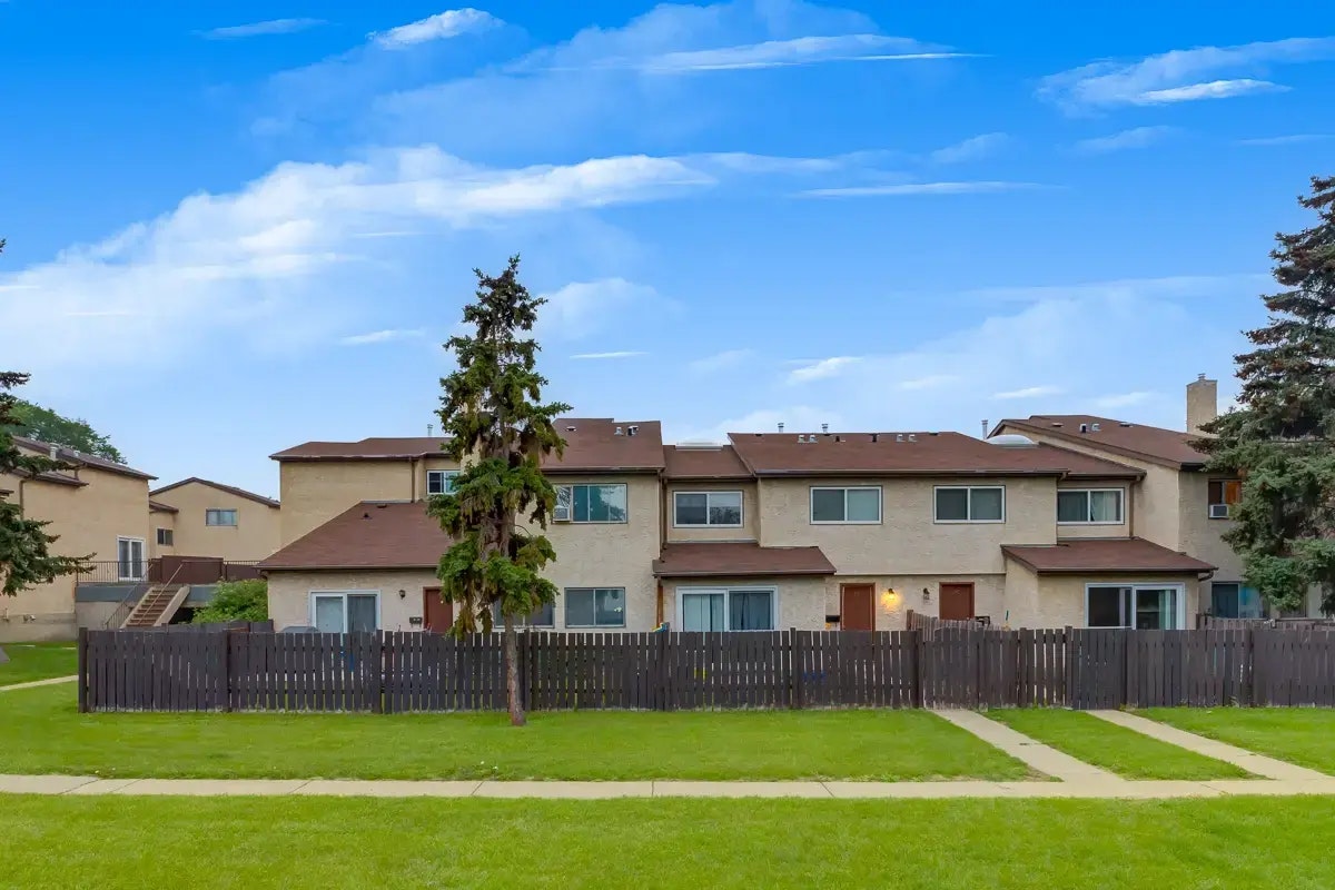 30-89 Huntington Hill NW, Edmonton, AB, T6H 5S6 - 3
