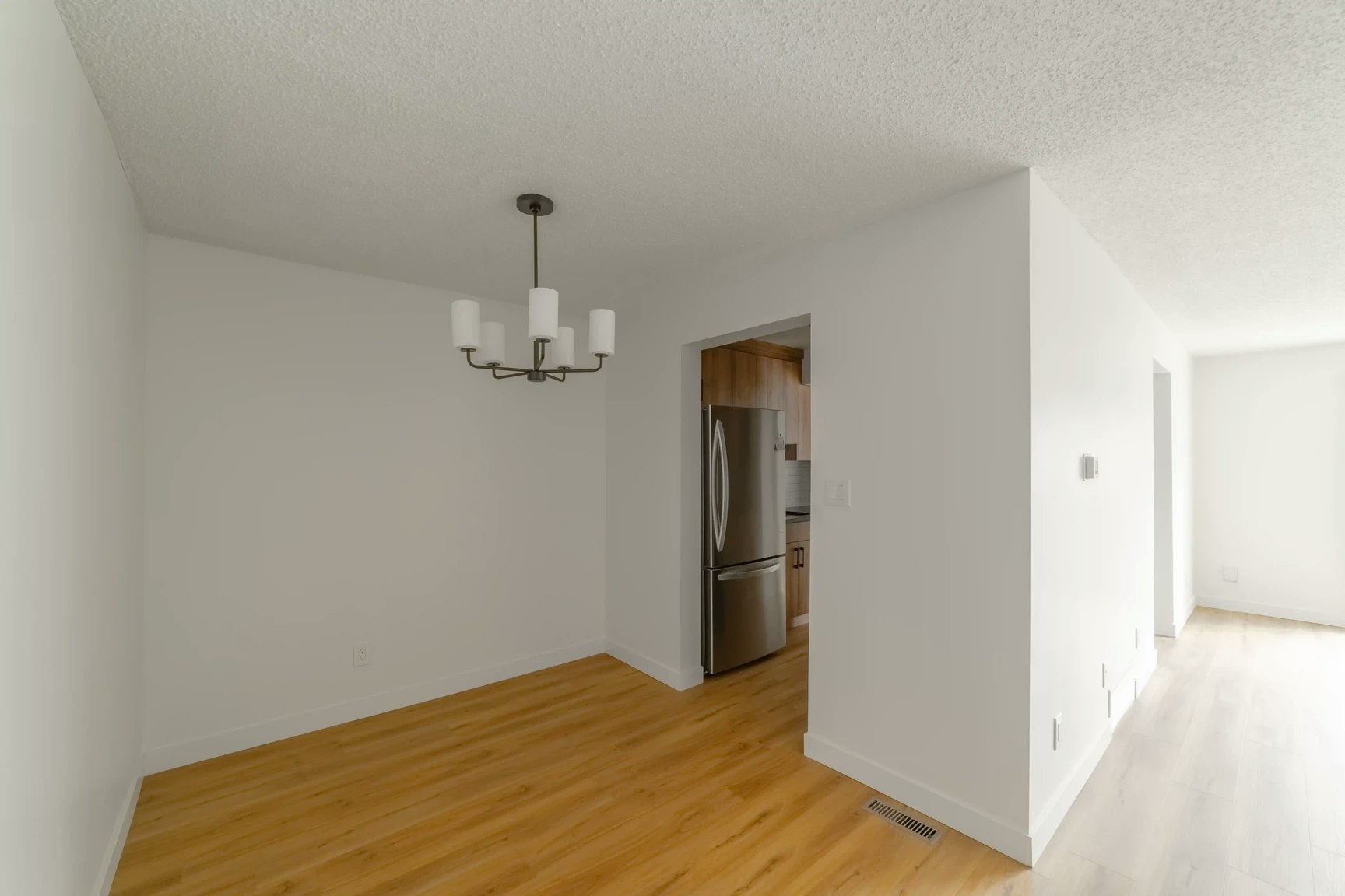 30-89 Huntington Hill NW, Edmonton, AB, T6H 5S6 - 6