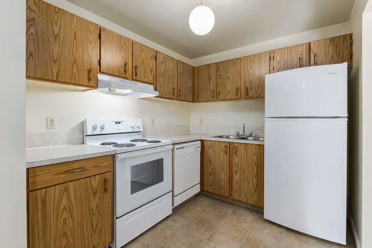 30-89 Huntington Hill NW, Edmonton, AB, T6H 5S6 - 48
