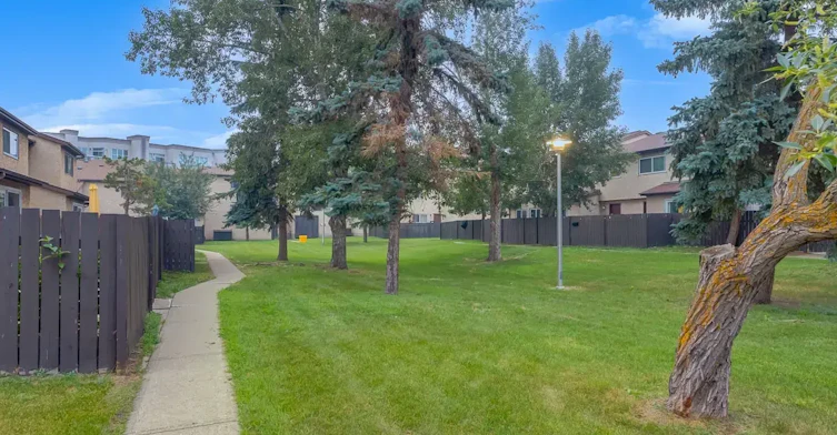 30-89 Huntington Hill NW, Edmonton, AB, T6H 5S6 - 60