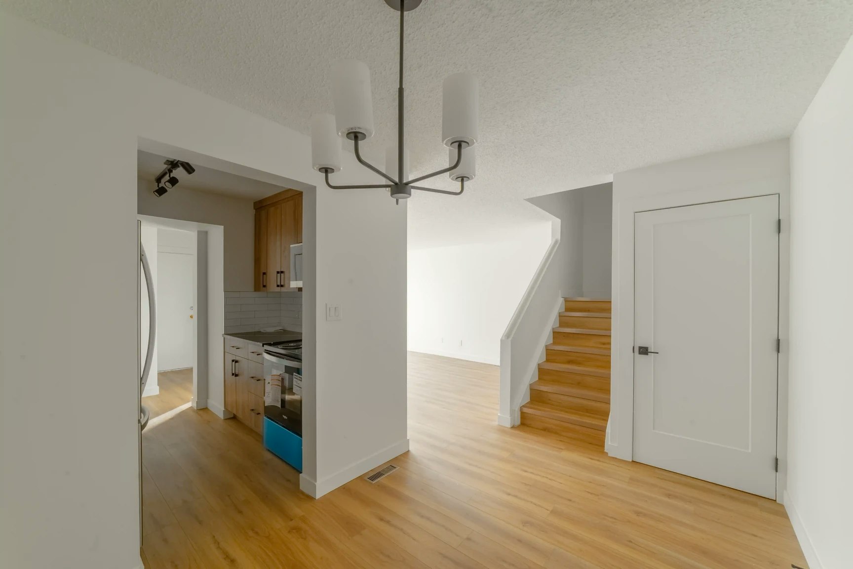 30-89 Huntington Hill NW, Edmonton, AB, T6H 5S6 - 5