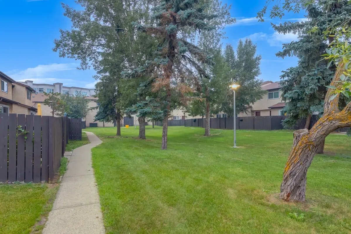 88-89 Huntington Hill NW, Edmonton, AB, T6H 5S6 - 60