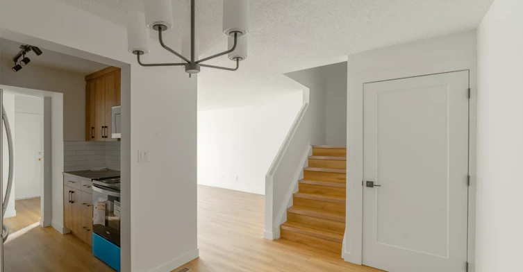 88-89 Huntington Hill NW, Edmonton, AB, T6H 5S6 - 5