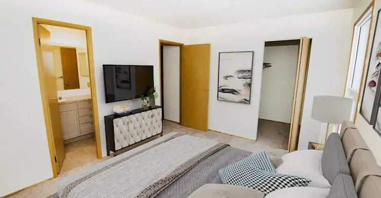 403-563 Huntington Hill NW, Edmonton, AB, T6H 5G1 - 2