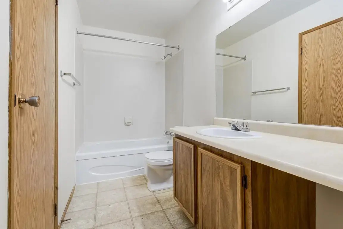 403-563 Huntington Hill NW, Edmonton, AB, T6H 5G1 - 6