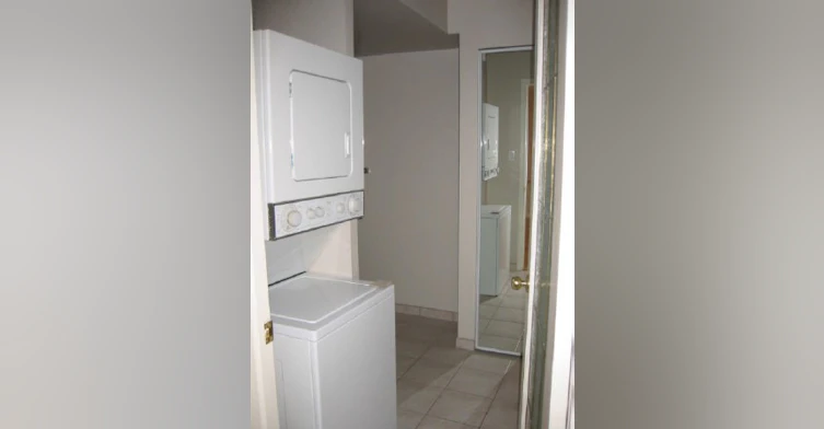 9730 106 Street, Edmonton, AB, T5K 1B7 - 16