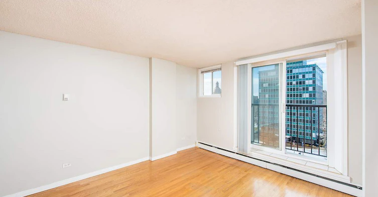 9730 106 Street, Edmonton, AB, T5K 1B7 - 9
