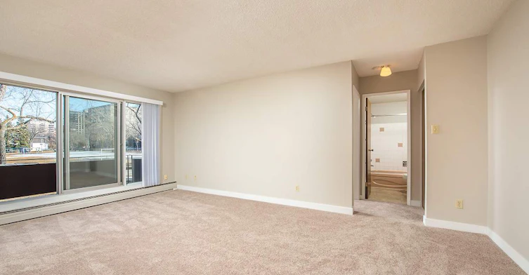 10220 118 Street, Edmonton, AB, T5K 1Y5 - 15