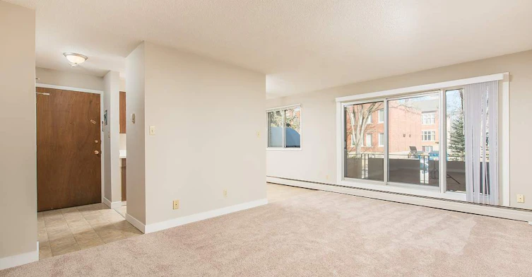 10220 118 Street, Edmonton, AB, T5K 1Y5 - 13
