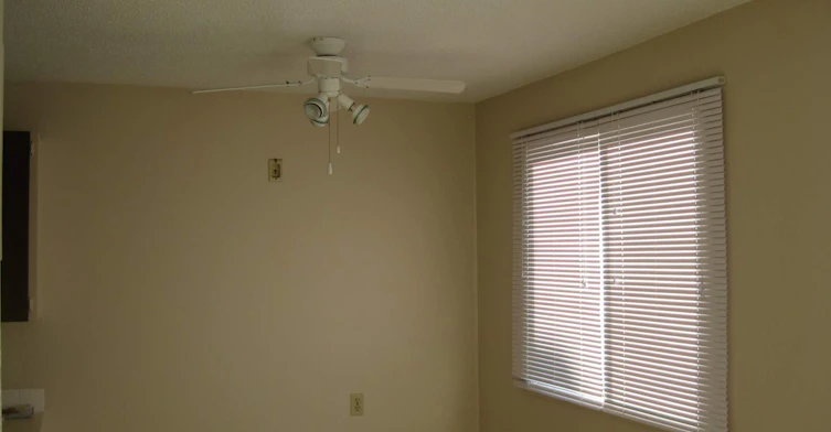 10220 118 Street, Edmonton, AB, T5K 1Y5 - 9