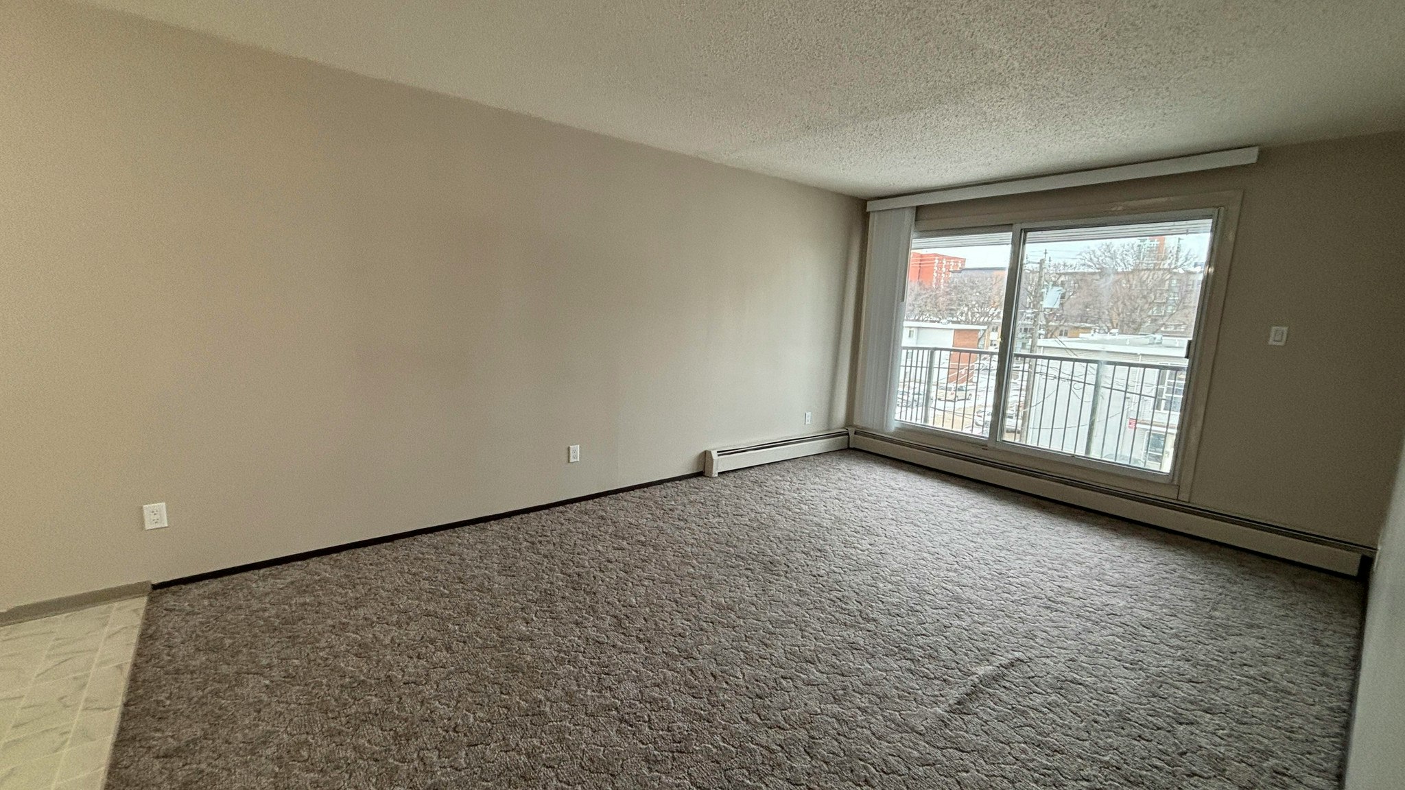 203-10240 118 Street Northwest, Edmonton, AB, T5K 1Y5 - 3