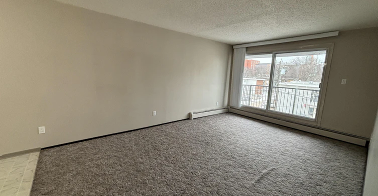 10240 118 Street, Edmonton, AB, T5K 1Y5 - 3