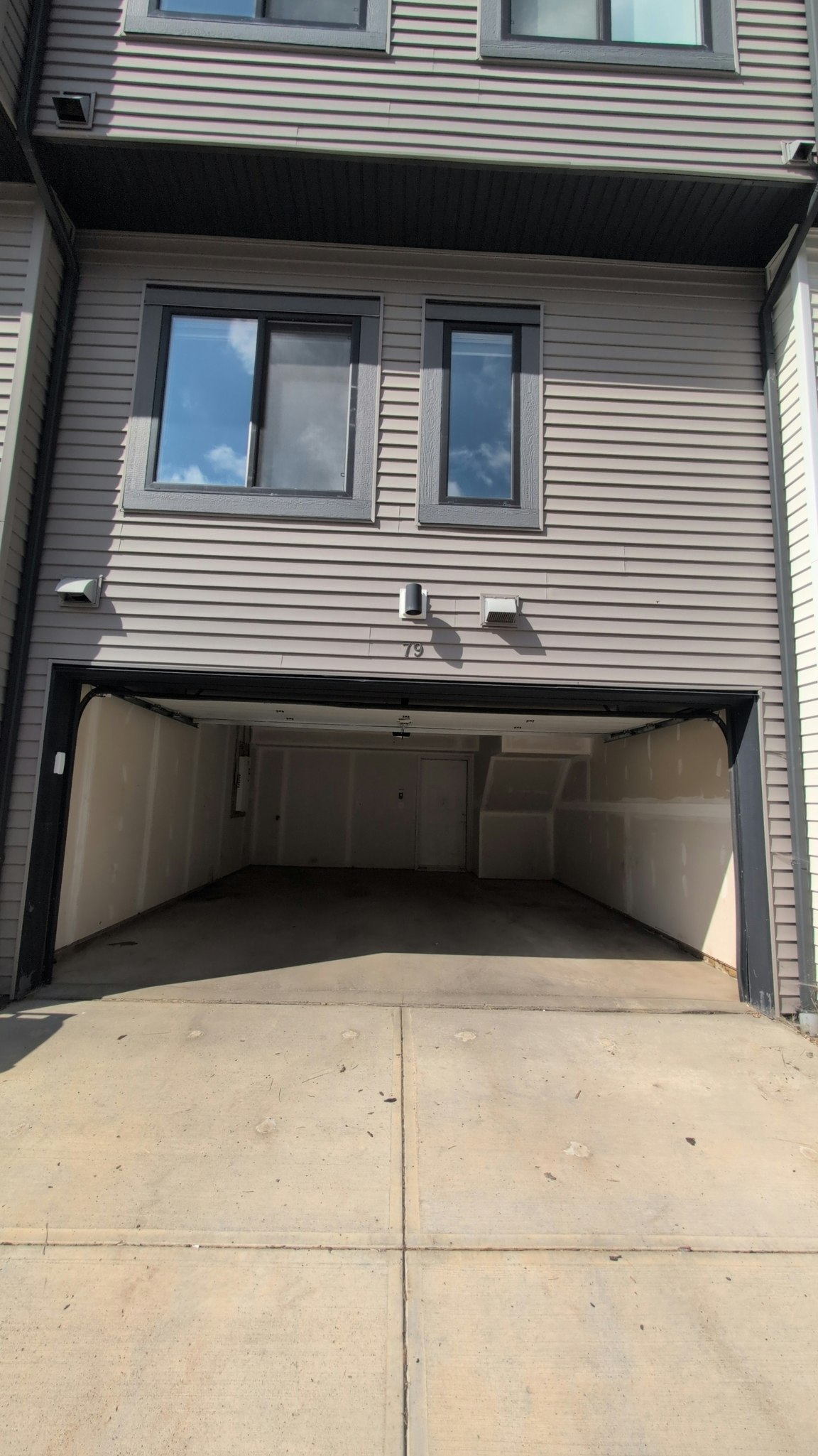 1010 Rabbit Hill Road SW, Edmonton, AB, T6W 4G7 - 26