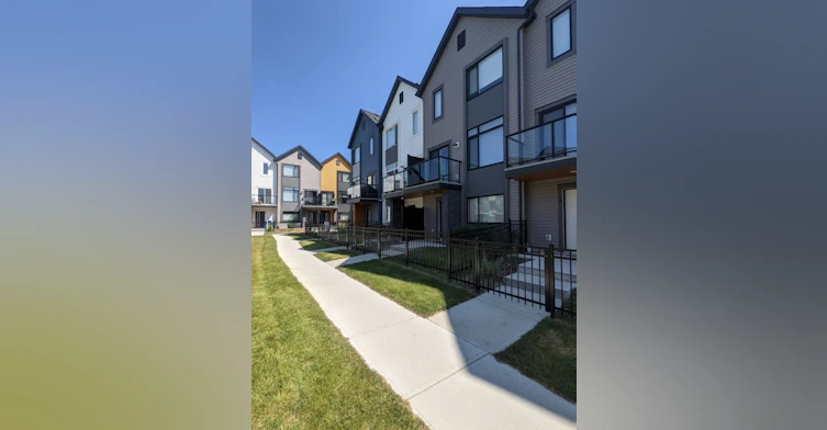 1010 Rabbit Hill Road SW, Edmonton, AB, T6W 4G7