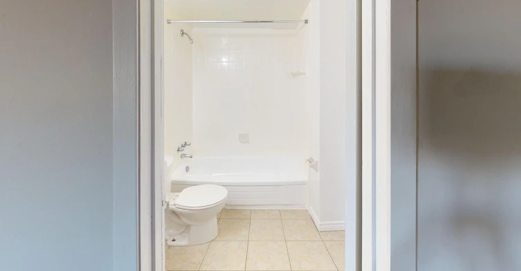 1491 Pillette Road, Windsor, ON, N8Y 4S9 - 2