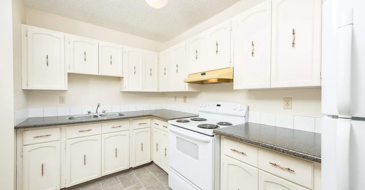 13660 38 Street, Edmonton, AB, T5A 3T5 - 7