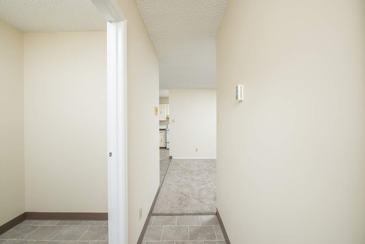 13660 38 Street, Edmonton, AB, T5A 3T5 - 5