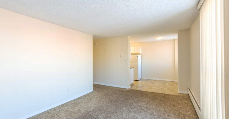 01 - 206-11212 102 Avenue NW, Edmonton, AB, T5K 0P4 - 6