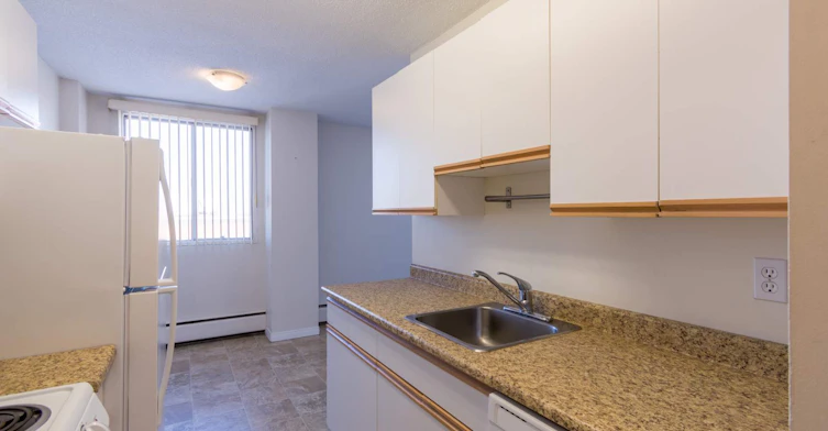 01 - 206-11212 102 Avenue NW, Edmonton, AB, T5K 0P4 - 3