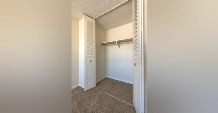 01 - 201-11212 102 Avenue NW, Edmonton, AB, T5K 0P4 - 11