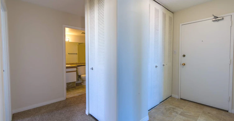 01 - 201-11212 102 Avenue NW, Edmonton, AB, T5K 0P4 - 7