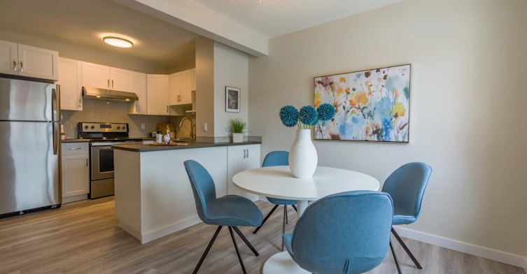 01 - 212-231A Creston Place, Edmonton, AB, T5A 1X4 - 2
