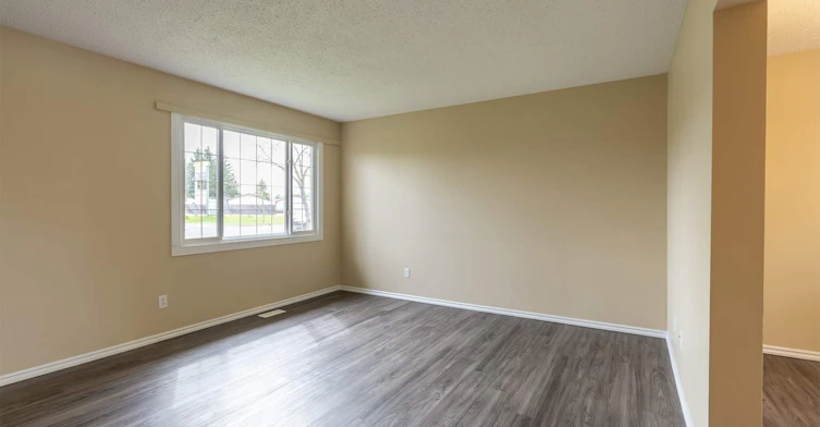 02 - 3506-3529 78 Street, Edmonton, AB, T6K 0E1 - 8