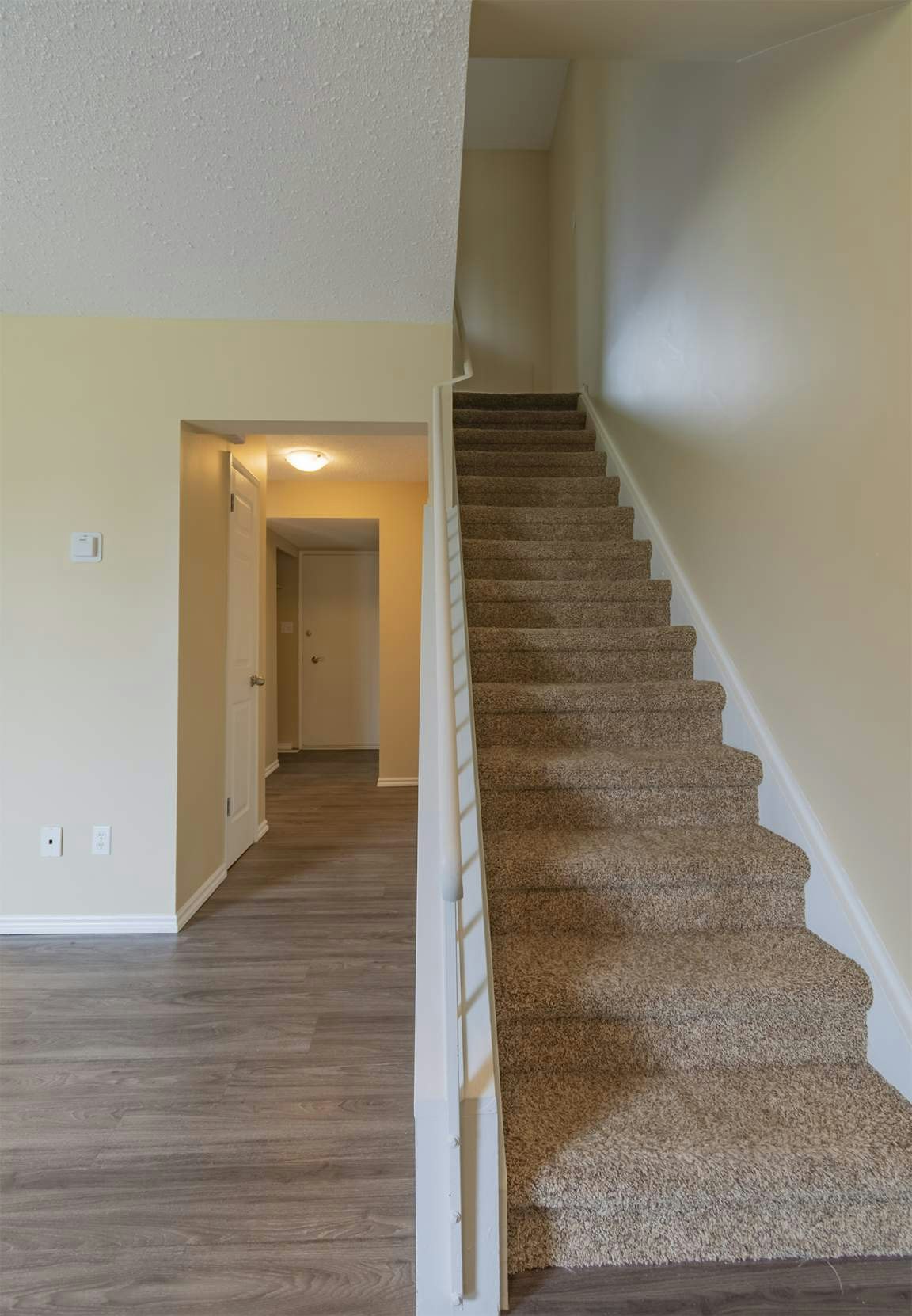 02 - 3506-3529 78 Street, Edmonton, AB, T6K 0E1 - 11