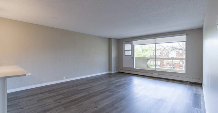 01 - 1009-9837 110 Street NW, Edmonton, AB, T5K 2L8 - 19
