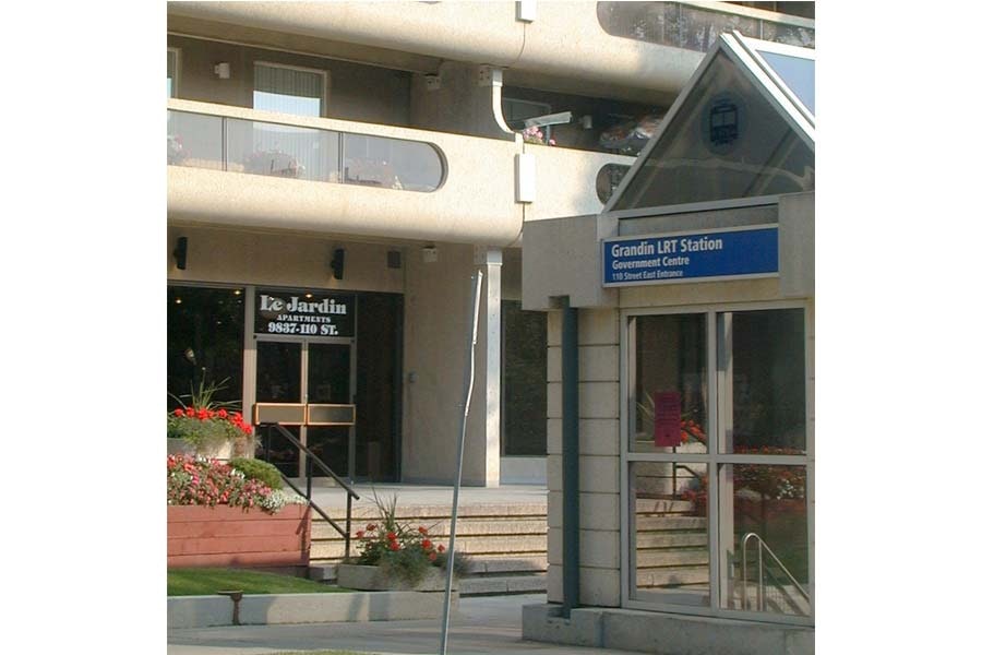 01 - 1009-9837 110 Street NW, Edmonton, AB, T5K 2L8 - 33