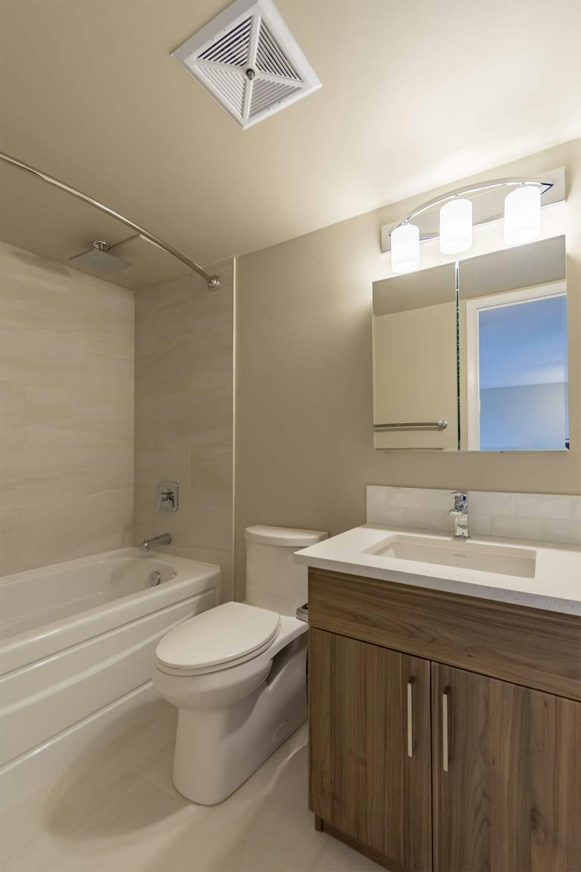 01 - 1001-9837 110 Street NW, Edmonton, AB, T5K 2L8 - 16