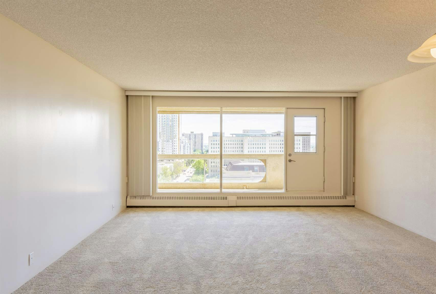 01 - 1001-9837 110 Street NW, Edmonton, AB, T5K 2L8 - 21