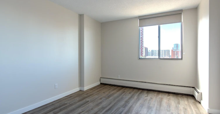 01 - 0801-10159 118 Street NW, Edmonton, AB, T5K 2K1 - 9