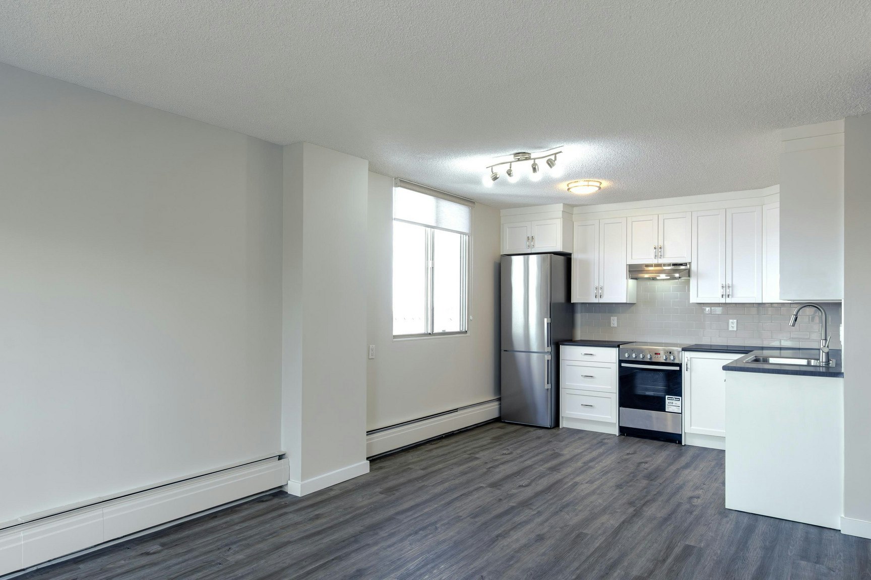 01 - 0801-10159 118 Street NW, Edmonton, AB, T5K 2K1 - 7
