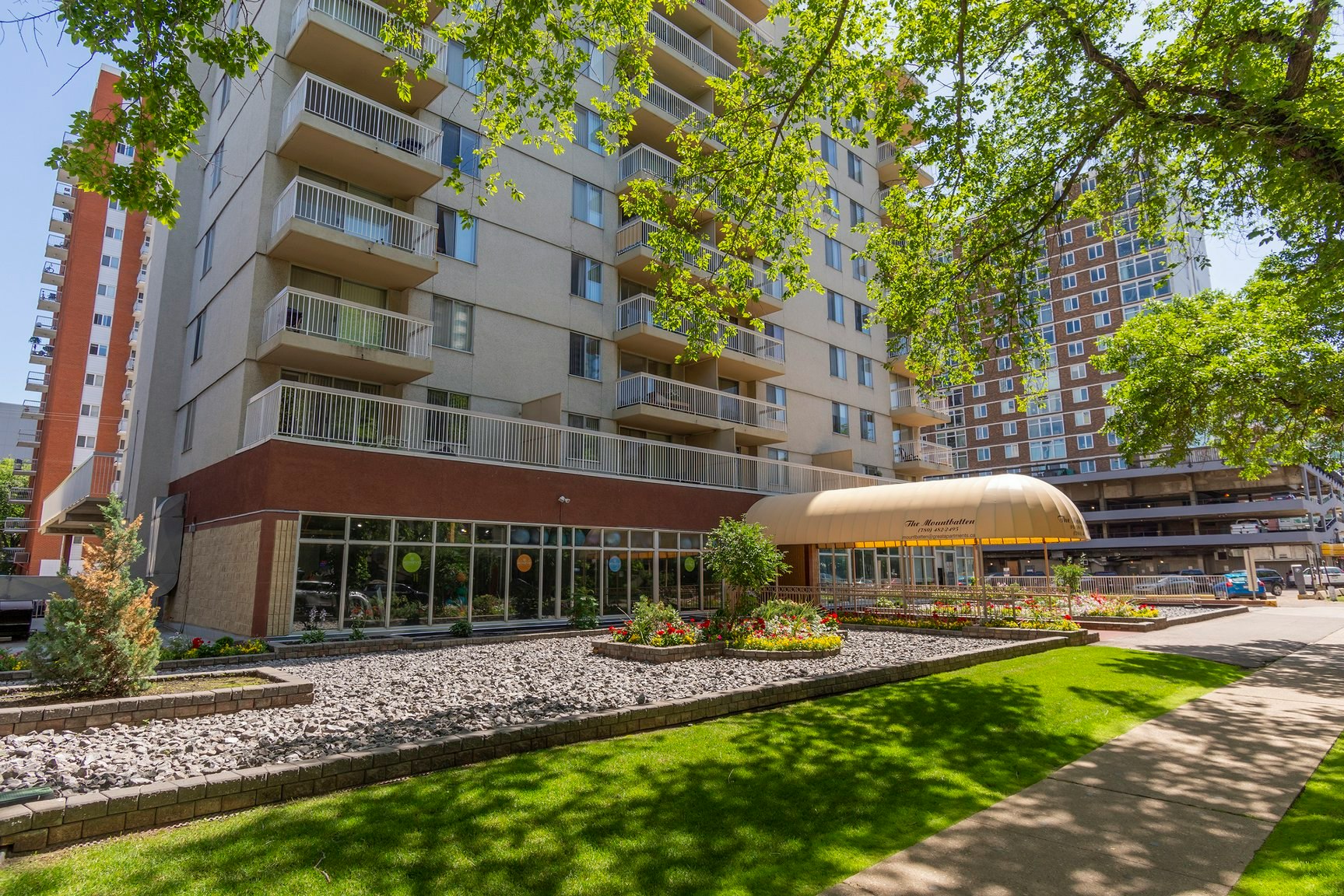 01 - 0801-10159 118 Street NW, Edmonton, AB, T5K 2K1 - 2