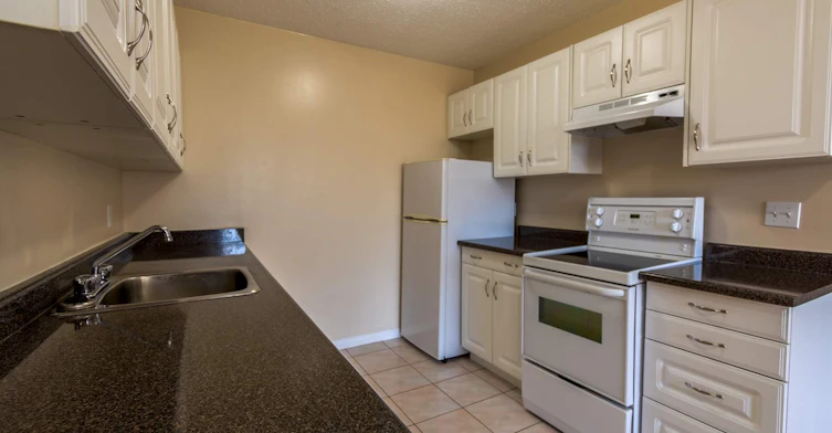 01 - 0801-10159 118 Street NW, Edmonton, AB, T5K 2K1 - 14