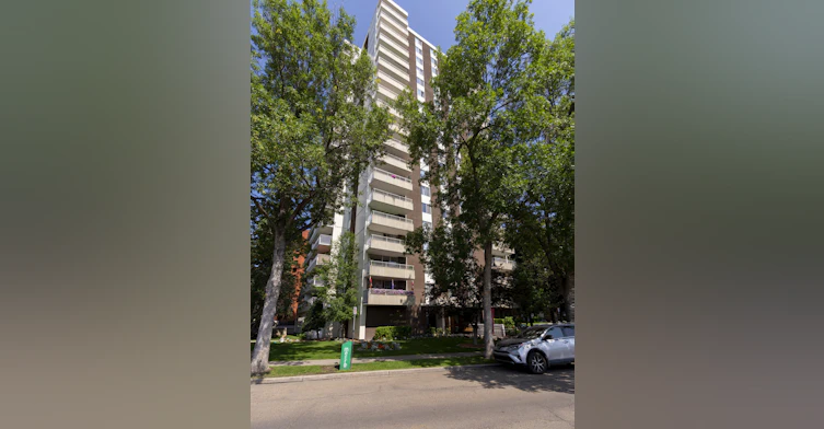 01 - 403-11808 100 Avenue NW, Edmonton, AB, T5K 0K4 - 7