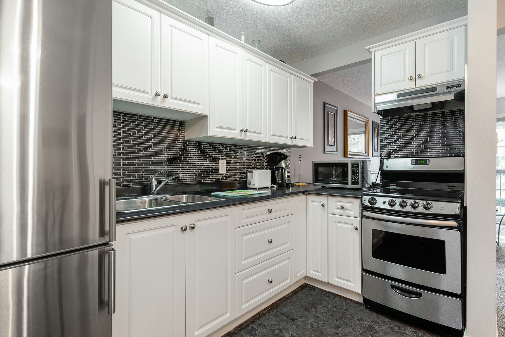 01 - 221-10100 No. 3 Road, Richmond, BC, V7A 1W5 - 4