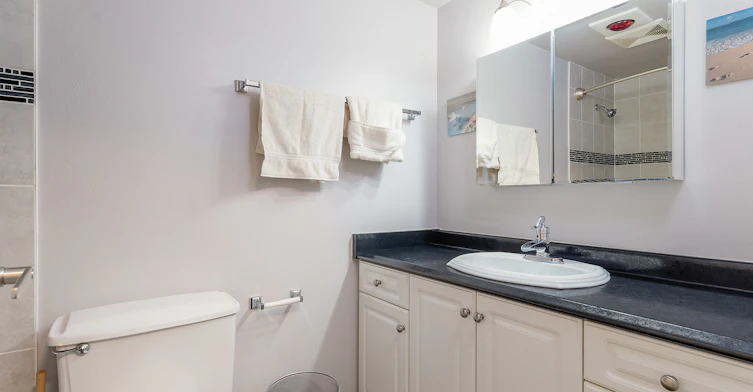 01 - 221-10100 No. 3 Road, Richmond, BC, V7A 1W5 - 7