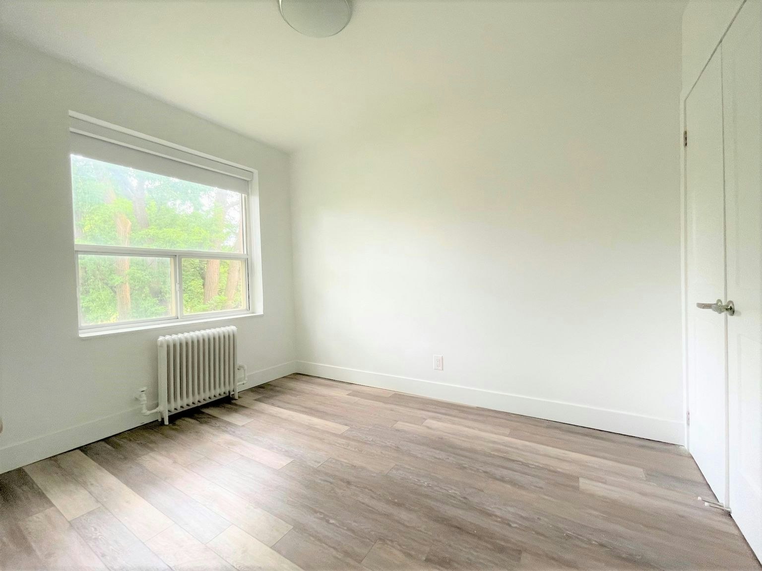 2 Basking Ridge, Toronto, ON, M8Y 1Y4 - 17