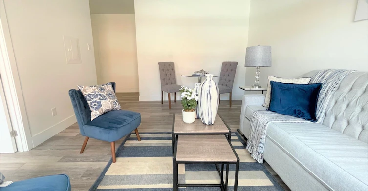 2 Basking Ridge, Toronto, ON, M8Y 1Y4 - 6