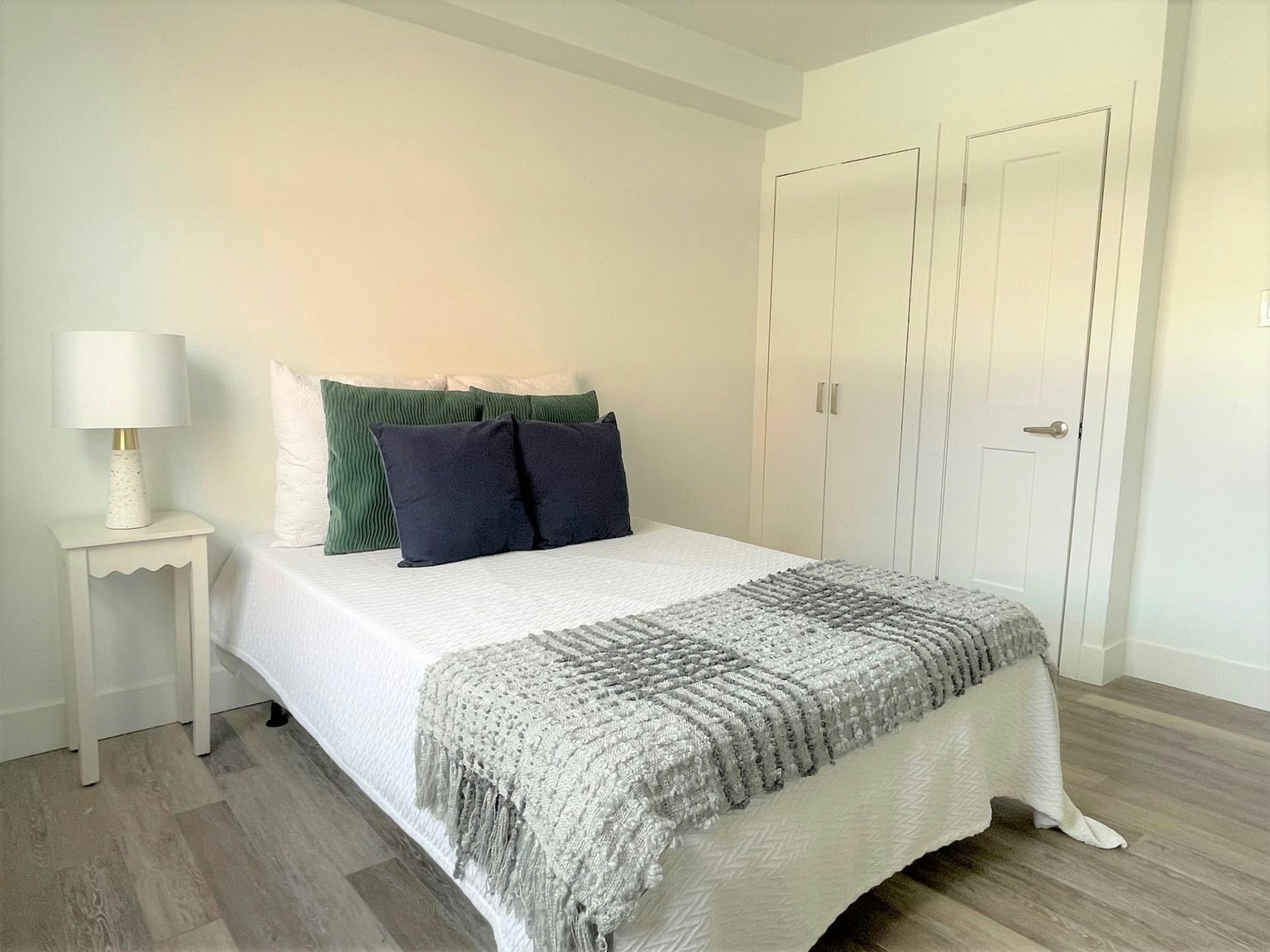 2 Basking Ridge, Toronto, ON, M8Y 1Y4 - 13