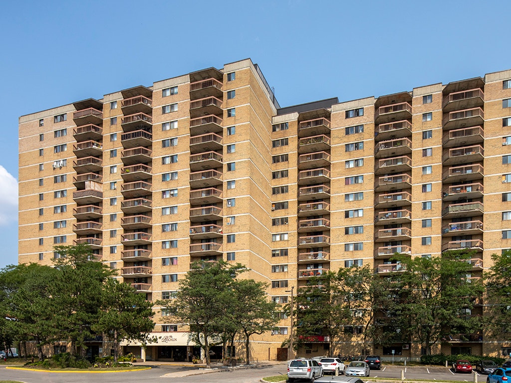0401-1500 Walkley Road, Ottawa, ON, K1V 0H8