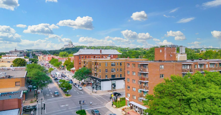 317-5450 Queen Mary Chemin, Montréal, QC, H3X 3V3 - 12