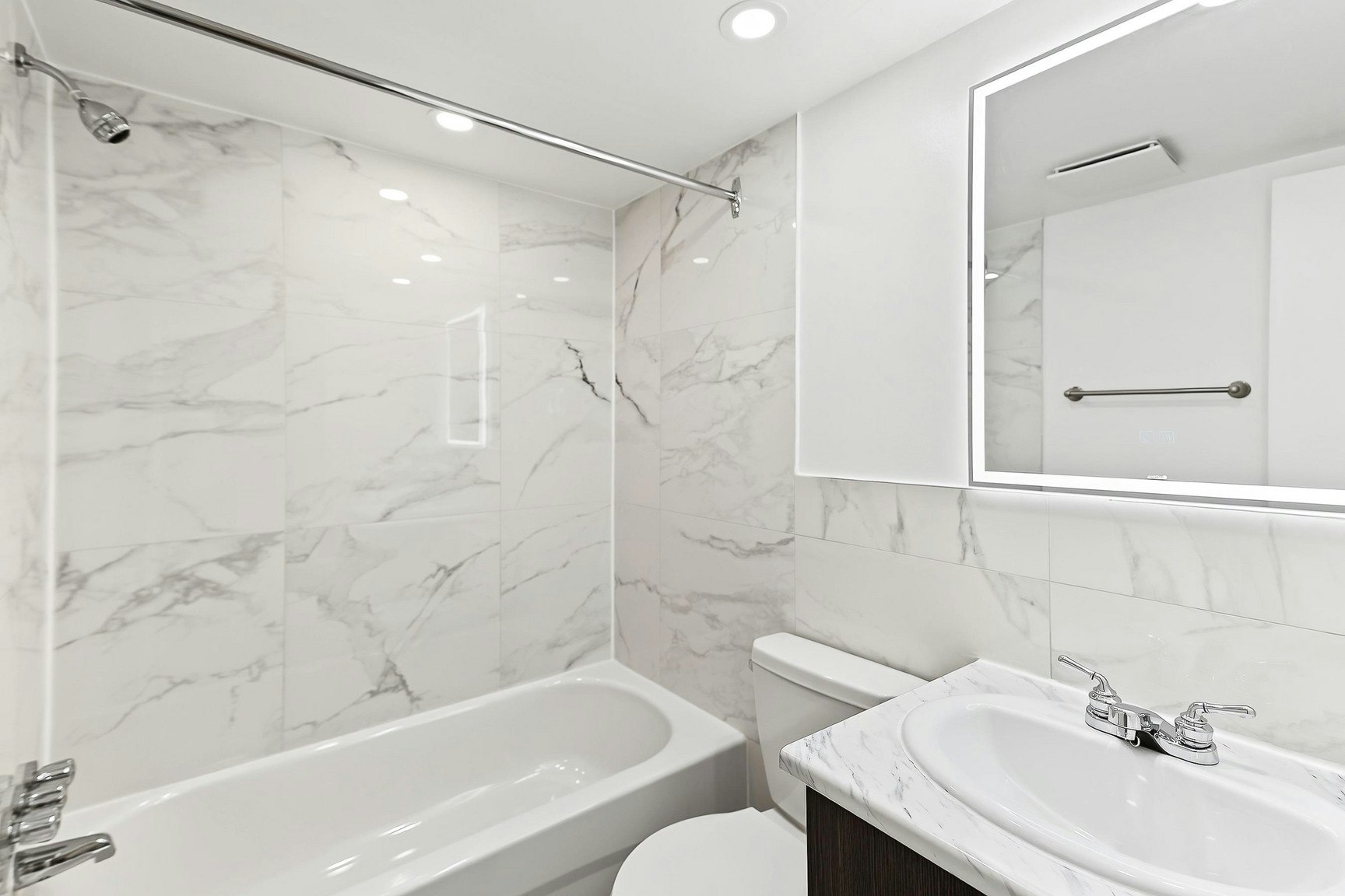 301-5450 Queen Mary Chemin, Montréal, QC, H3X 3V3 - 15