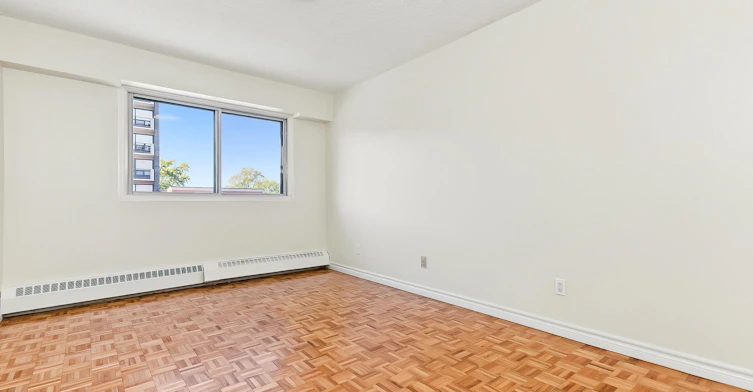 301-5450 Queen Mary Chemin, Montréal, QC, H3X 3V3 - 10
